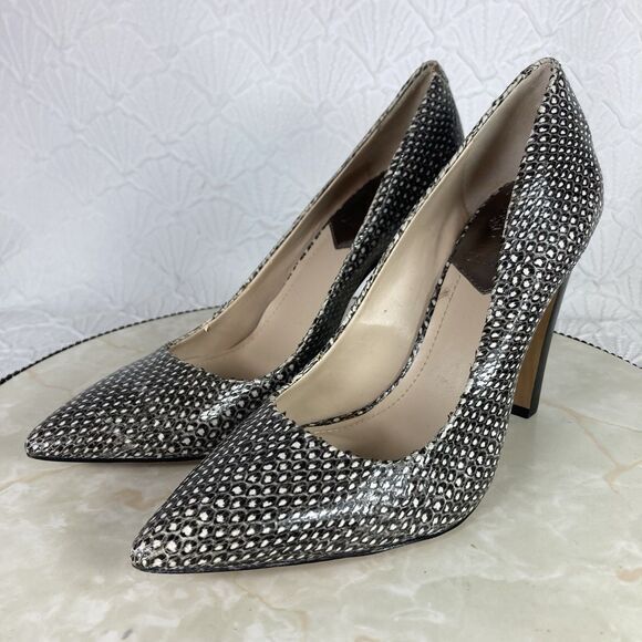 Vince Camuto Heels Womens Size 8 Gray Python Snake Print Pointed Toe Pumps - Picture 5 of 13